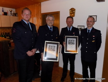 Für 40 Jahre Feuerwehrdienst geehrt wurden; Marcus Schuhmacher und Norbert Haas (Bildmitte)